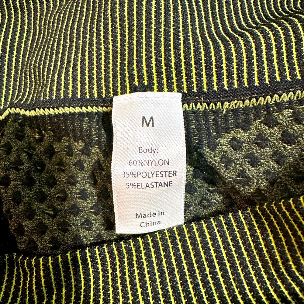 Textured leggings - Picture 4 of 5